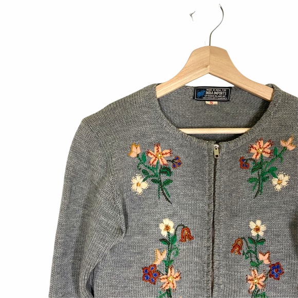 Vintage INDIA IMPORTS Small Knit Zip Cardigan Floral Embroidery Gray 70's 80s - Picture 6 of 9